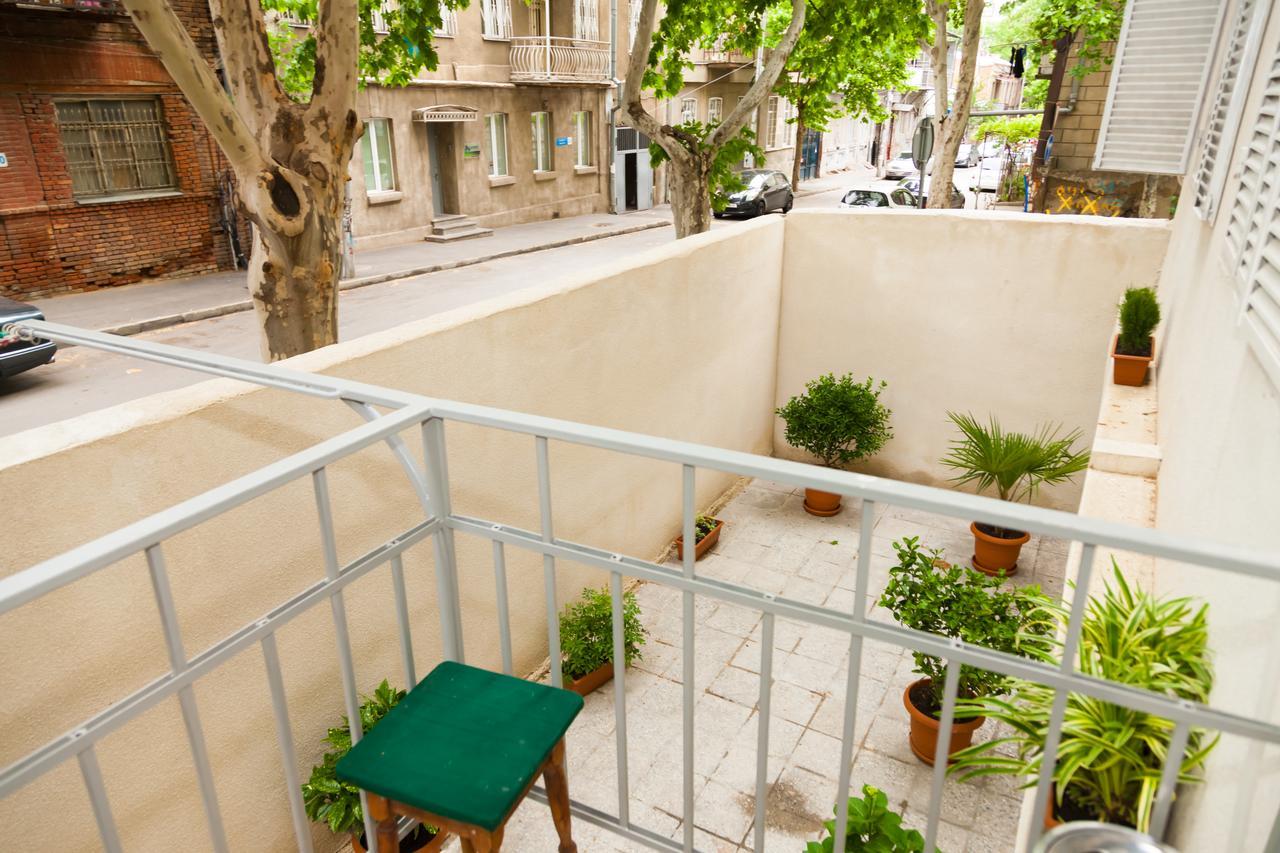 Holiday Rooms Tbilissi Extérieur photo