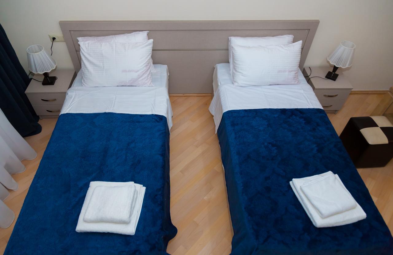 Holiday Rooms Tbilissi Extérieur photo